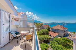 Апартаменты Rosić Apartments Тиват Апартаменты с 1 спальней (для 2-5 взрослых)-6